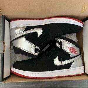 Air jordan 1 mid johnny kilroy